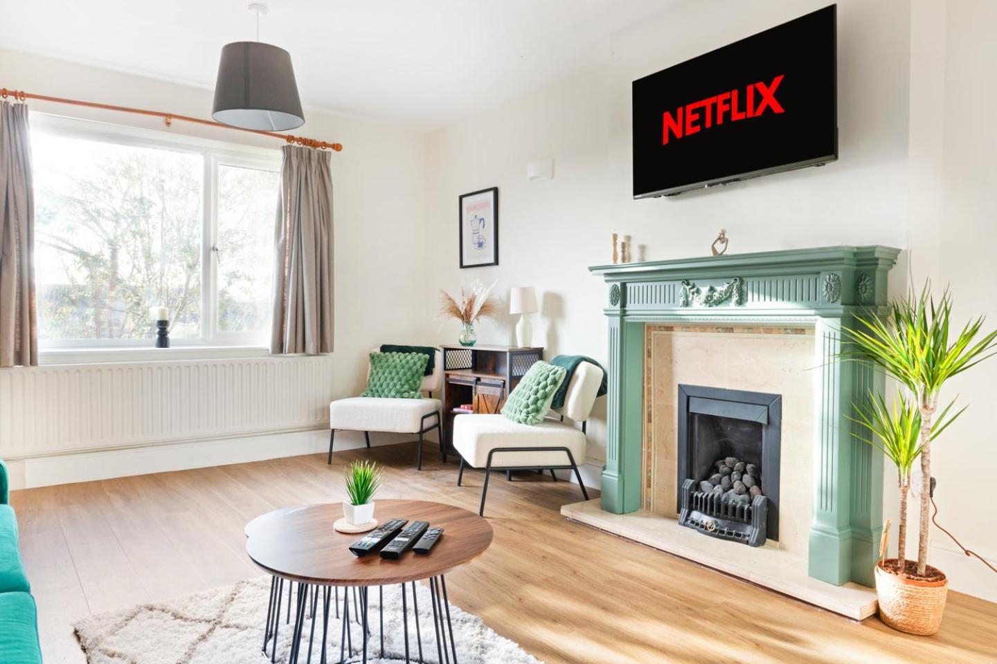 3 Bedroom House - Well Presented - Spacious - Flexible Check In - Free Parking Nottingham Exterior foto